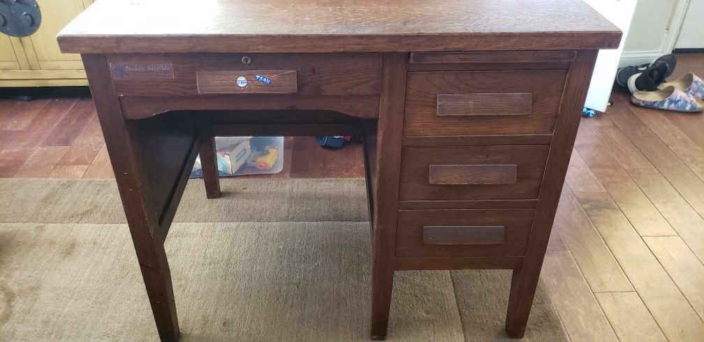 Student Desk