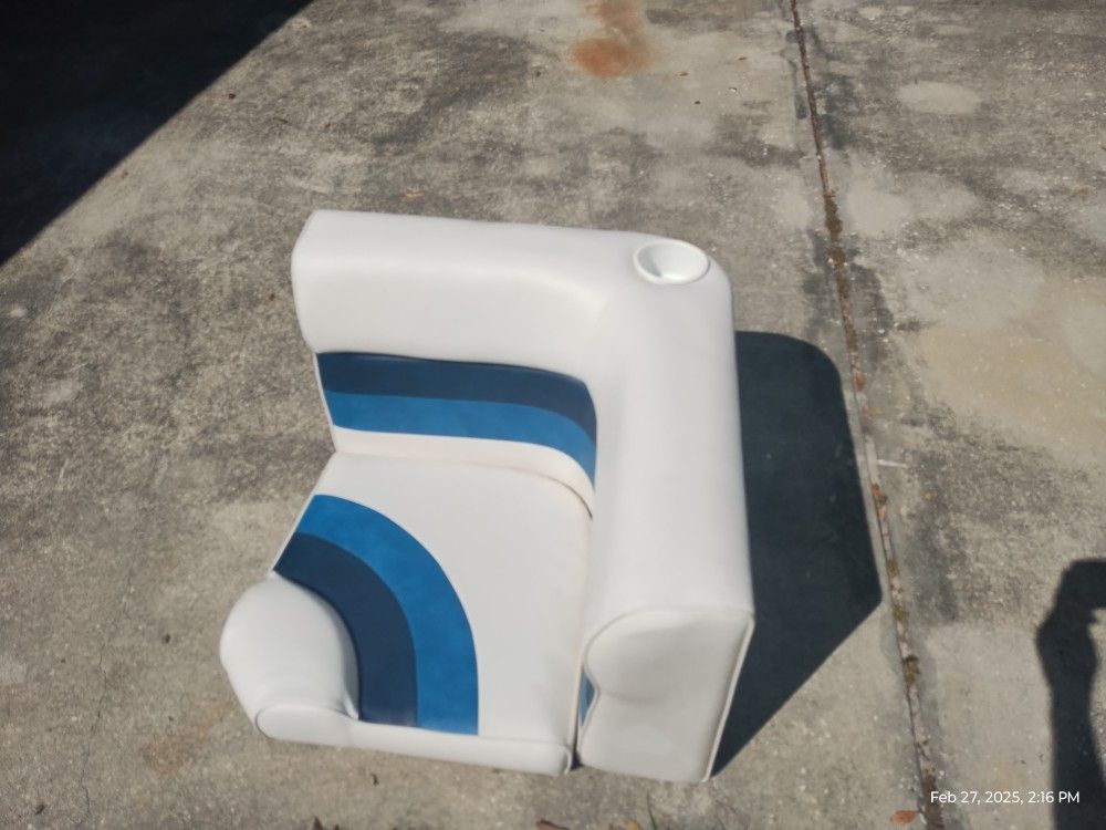 Pontoon Radius Corner Seat Cushion Se
