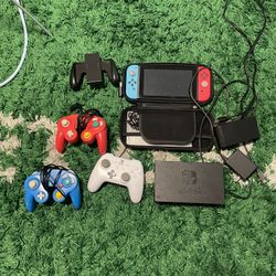 Nintendo Switch & Accessories 