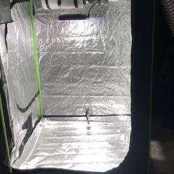 Vivosun Grow Tent Kit 4x4 