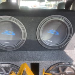 Subs and M amp