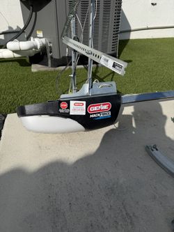 Garage Door Opener (Genie)