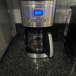 Coffee maker 