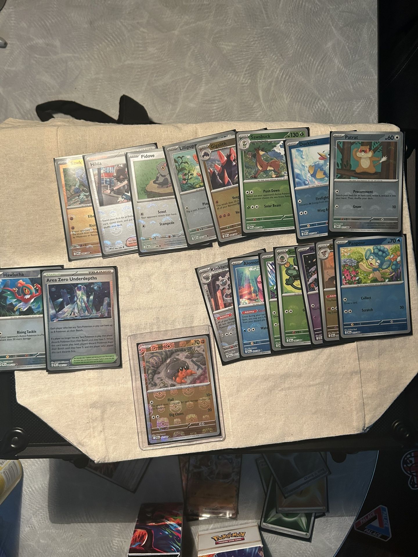 Black Bolt / White Flare Pokeball Bundle