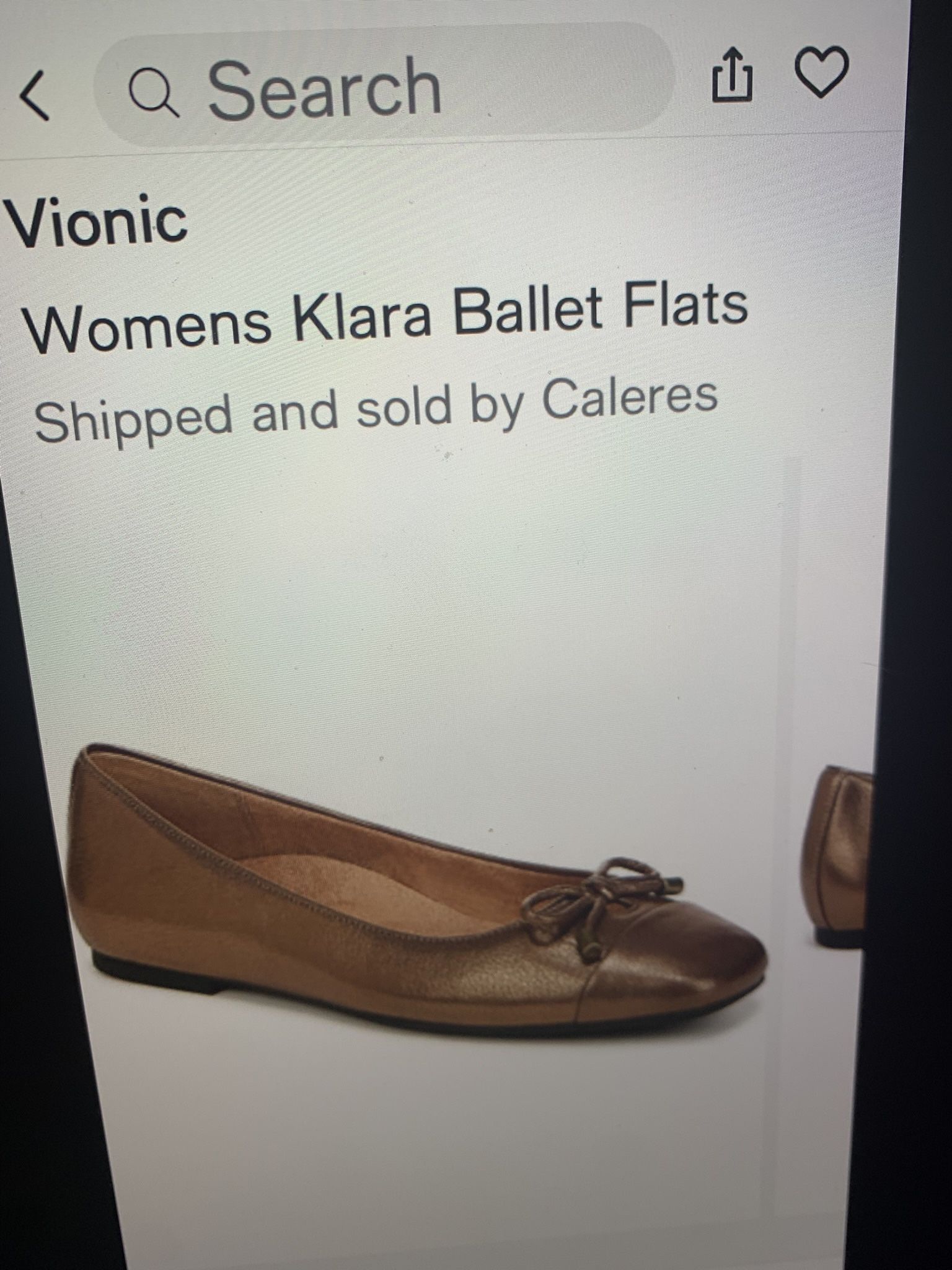 Vionic Woman Flats