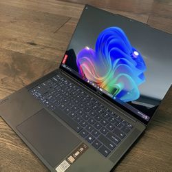 Lenovo yoga laptop