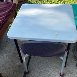 Kids Table
