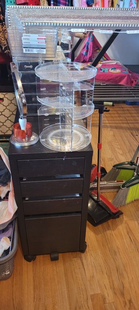 Vanity Setup Stuff