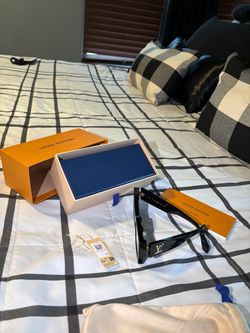 Louis Vuitton Black Sunglasses with Box and Case