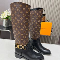 LV Women’s Boots With Box 2026 New 