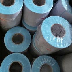 A Roll Of 4x4" Direct Thermal Shipping Labels Self-Adhesive, Thermal Printer