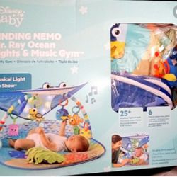 Disney Finding Nemo Lights & Music Gym 