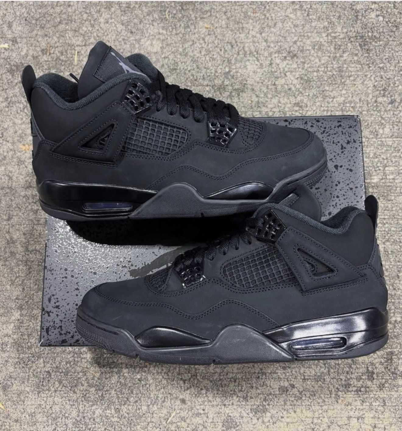Jordan 4 Black Cat