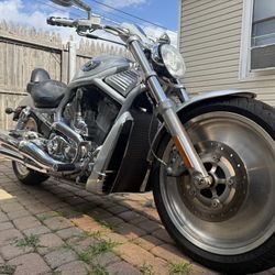 2003 Harley Davidson Vrod 100 years anniversary 