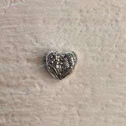 Beautiful Charms😍✨ 7$ Each One 💯