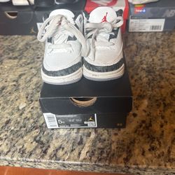 Jordan Three Retro Og 5C