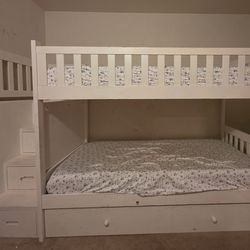 Twin bunk bed with stairs