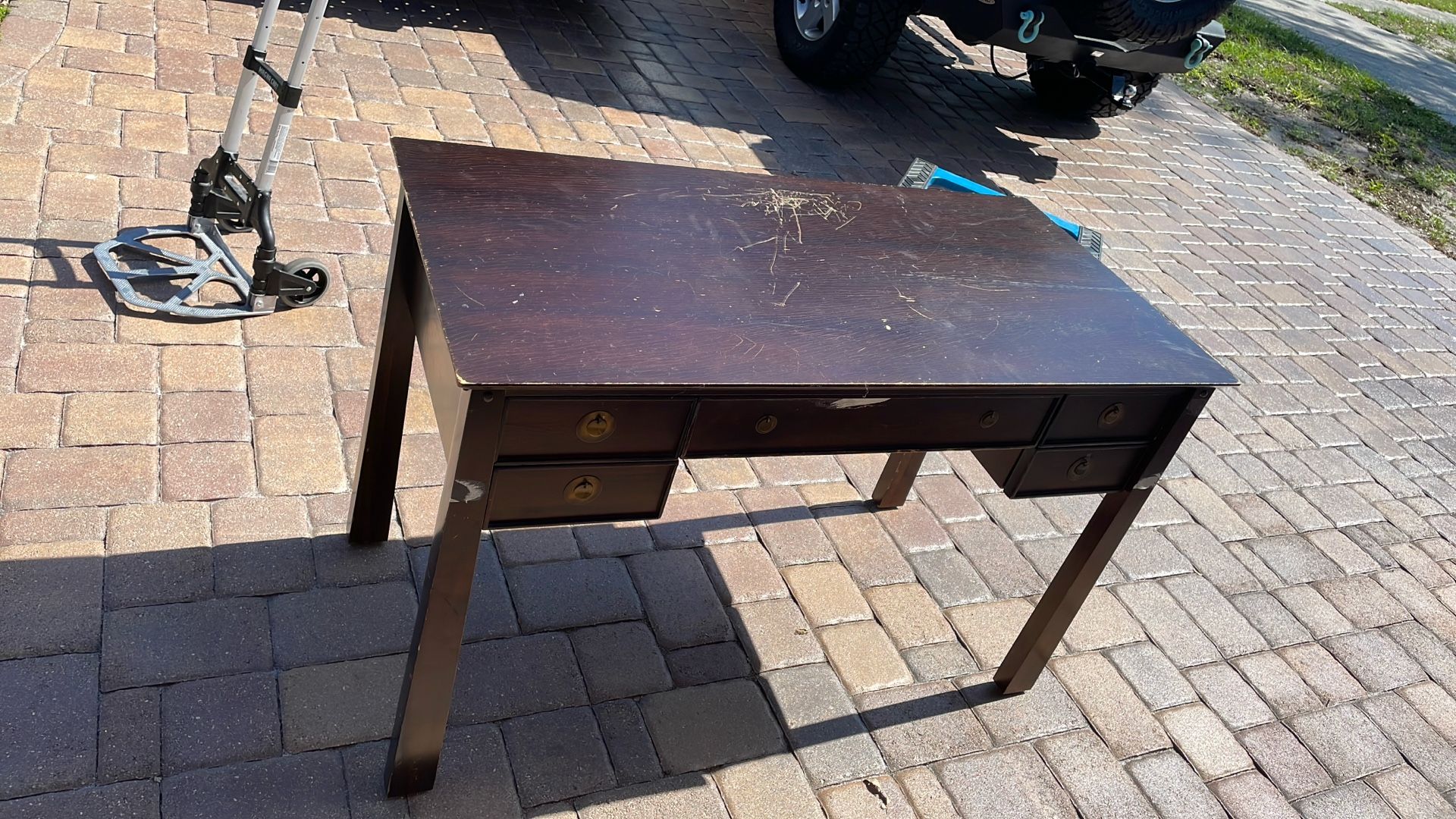 Desk