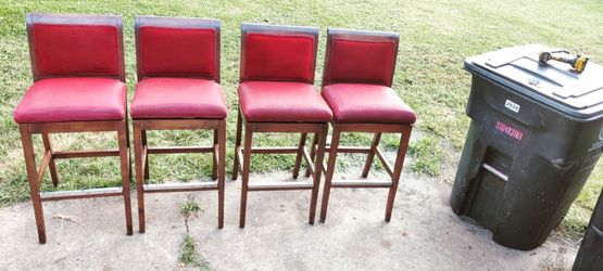Vintage solid wood bar stools by Shafer commercial seating very sturdy all 4 $100