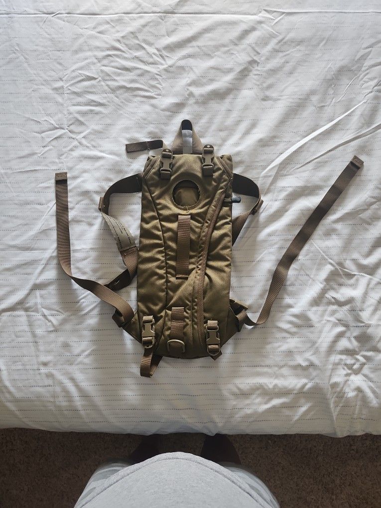 Hydration Carrier