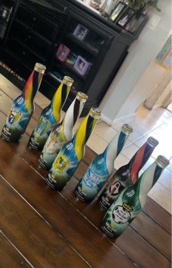 Botellas de coleccion. Corona..