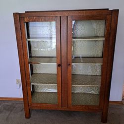 Mission Style Hutch 