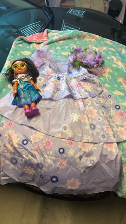 Girls Disney Encanto Items