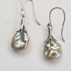 Earrings With Freshwater Pearls 