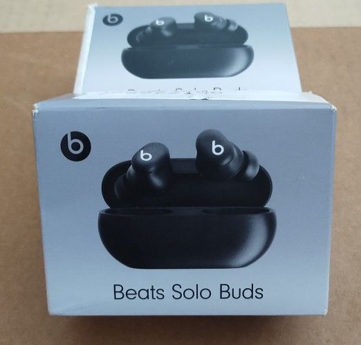 Beats Solo Buds