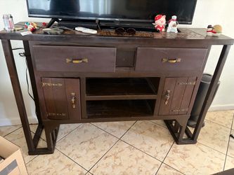 Dresser couch set
