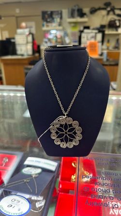 Silver necklace