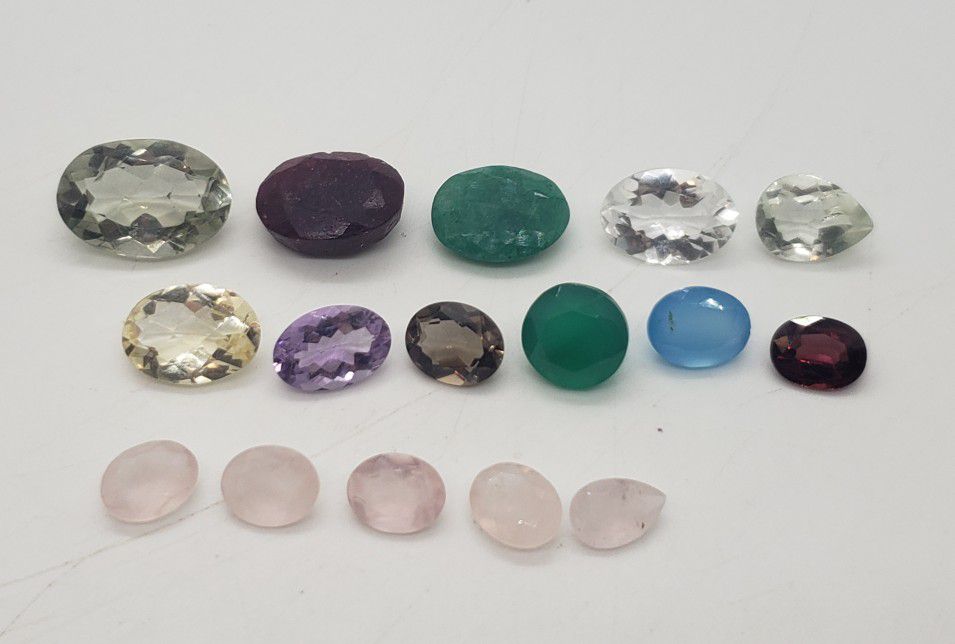 66cts Mixed Natural Loose Gemstones 