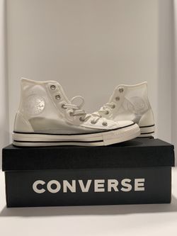 New never worn Converse, can be picked up locally.