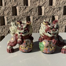 Pair Japanese Foo Dogs (Shishi Lions) – Colorful Kutani Style Guardian Statues
