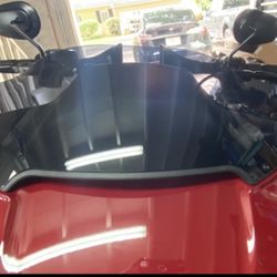 Original Windshield for 2021 Harley Davidson Road Glide Special.
