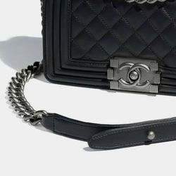 Chanel Le Boy Bag Authentic 