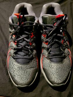 Nike Mens KD17 Basketball Shoes Size 11.5 