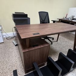 Beautiful Office desk 