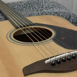 Acoustic Yamaha FG800 Guitar