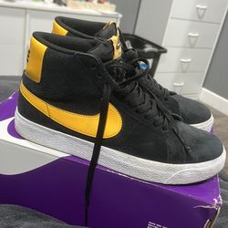 Nike sb blazer mid