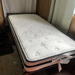 Ashley Furniture Twin Bed And Frame