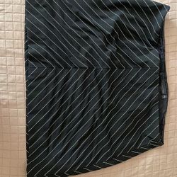 Skirt ( Size 2, S)