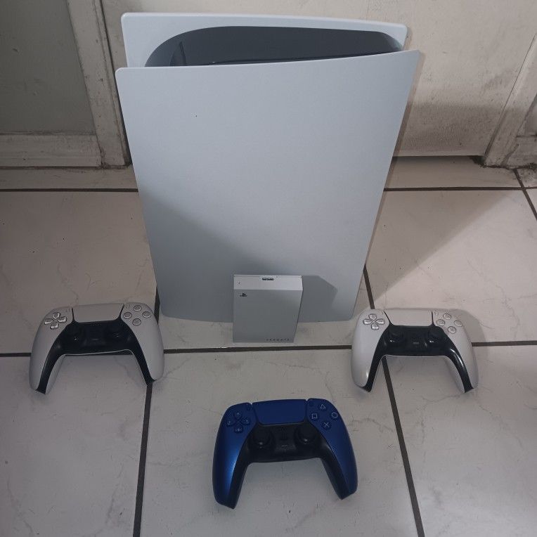 Ps5 with 5tb External Hard Drive