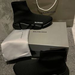Balenciaga 