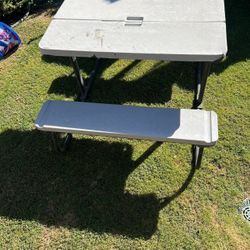 Free Kids Outdoor Picnic Table 