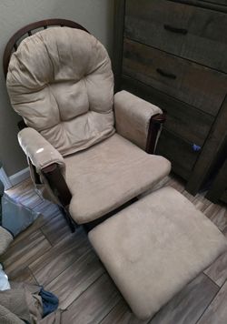 Espresso With Beige Cushion Hoop Glider And Ottoman Set