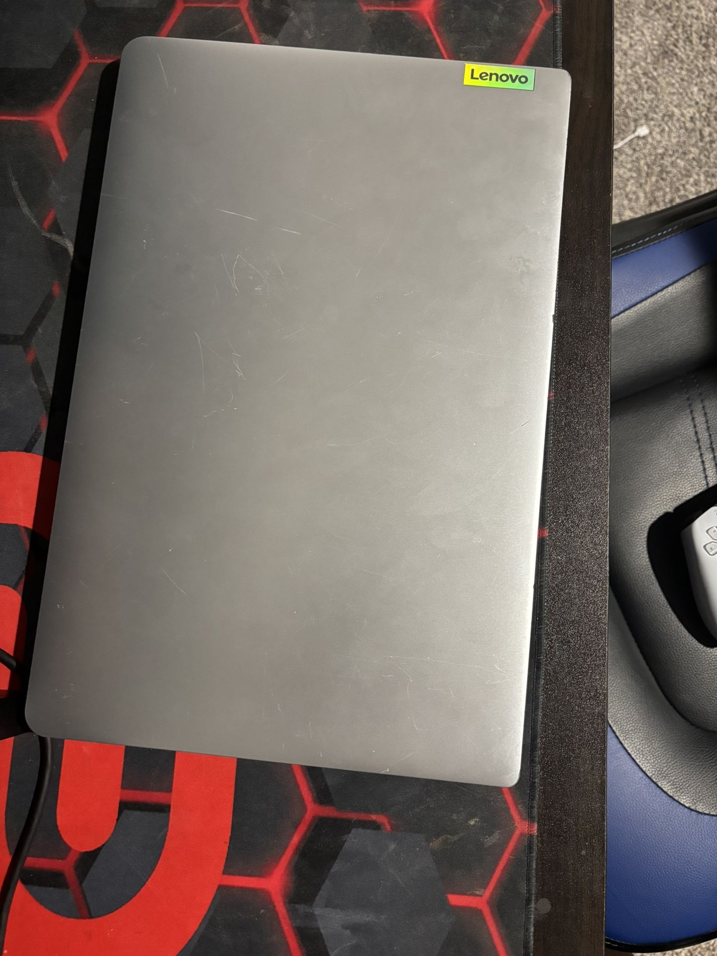 Lenovo IdeaPad 1i 15.6" Laptop