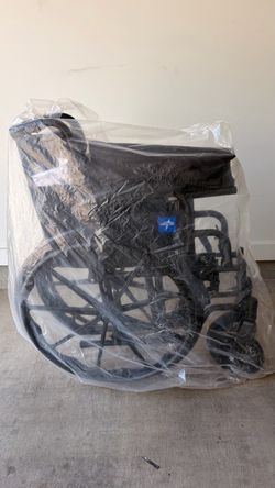 Self-propelled chair