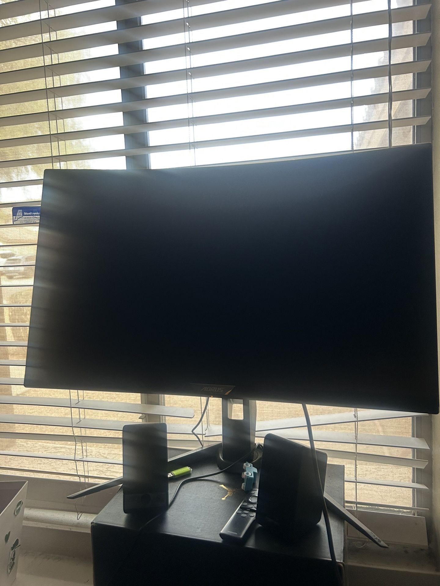 AORUS Gaming monitor