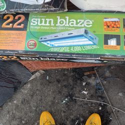 Sun Blaze Fluorescent. Fixture